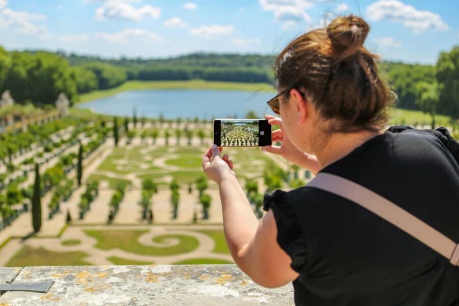 From Paris: Versailles Guided Tour with Skip-the-Line Entry - Inside the Palace: State Apartments and Hall of Mirrors