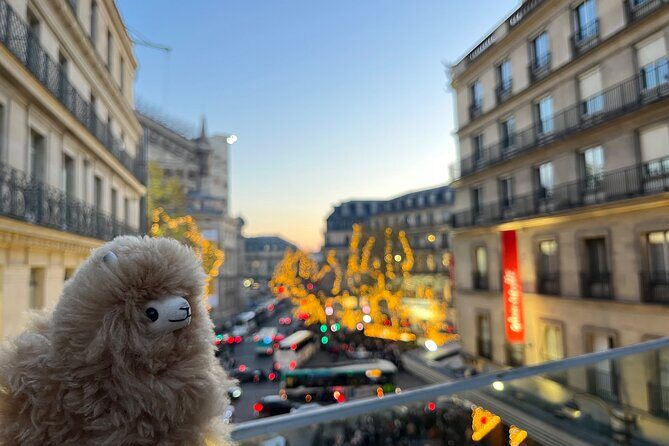 Full Day Private Guided Tour of Paris and Versailles - Paris by Mini-Van: Seeing the City in Motion