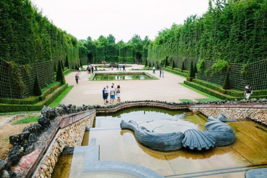 Gardens of Versailles Walking Tour & Palace Entry - Meeting at 10 avenue du General de Gaulle: the real rhythm of the 3 hours