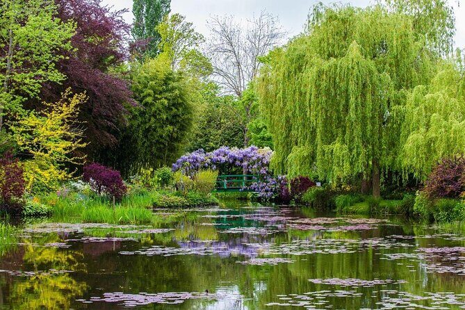Private Giverny & Versailles Day Trip with Lunch & Hotel Transfers from Paris - Key highlights at a glance