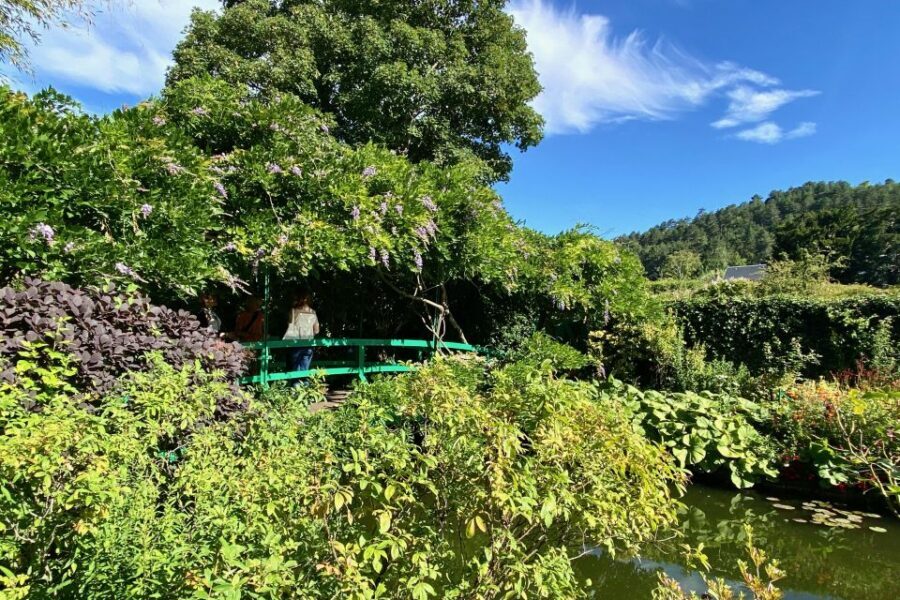 Private Trip Giverny Versailles Trianon from Paris - Lunch and the pacing problem (and solution)