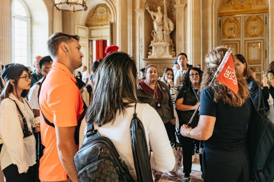 Versailles: Skip-the-Line Tour of Palace with Gardens Access - Meeting point near Versailles: don’t go to the palace first